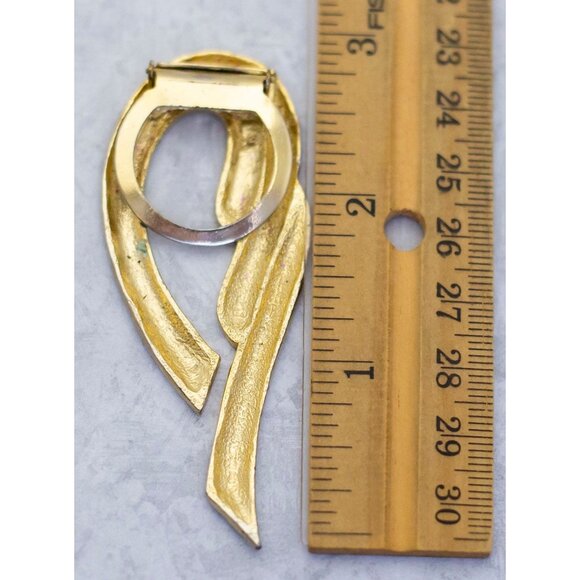Vintage Gold Tone Abstract Wavy Spiral Victorian Clip - CH1 - Picture 2 of 2